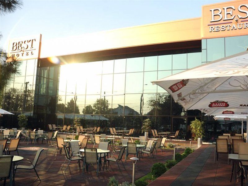 Hotel Best Плоєшті Екстер'єр фото